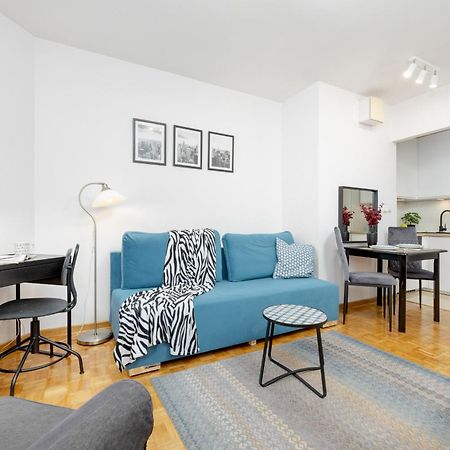 Bukowinska Apartment With Balcony And Parking And Swimming Pool By Noclegi Renters Varsóvia Exterior foto