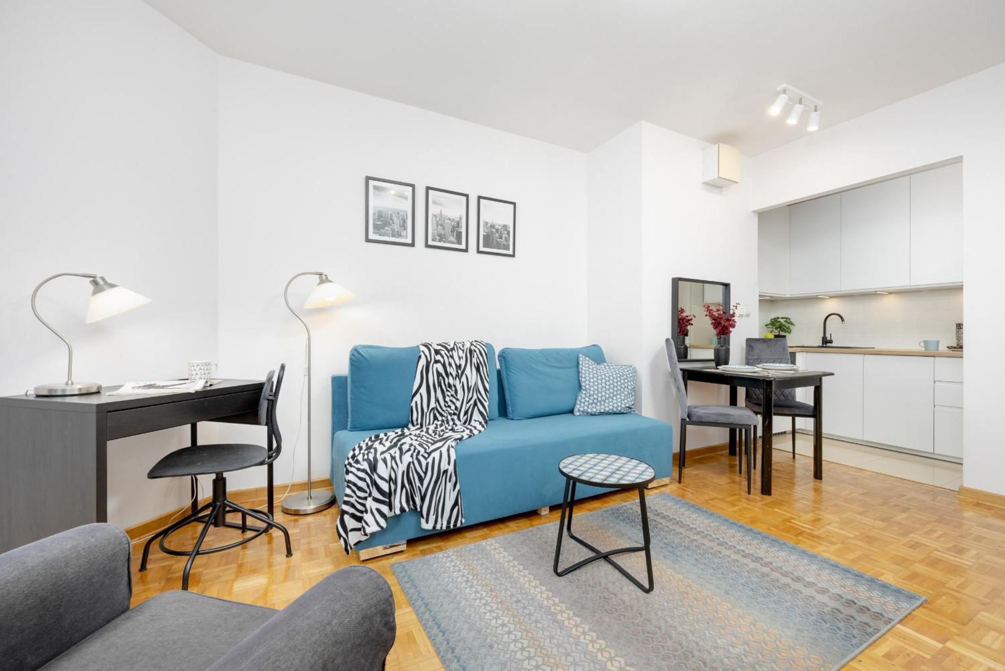 Bukowinska Apartment With Balcony And Parking And Swimming Pool By Noclegi Renters Varsóvia Exterior foto